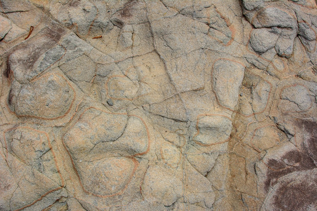 Basalt or sandstone?