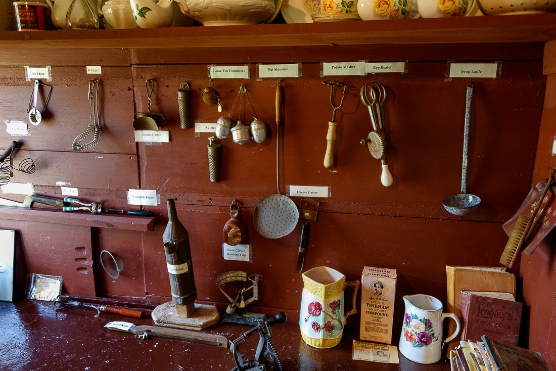 Kitchen utensils