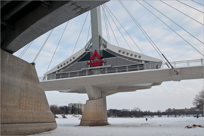 “Sal’s on the bridge”